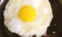 煎鸡蛋的视频,简单易学，美味可口